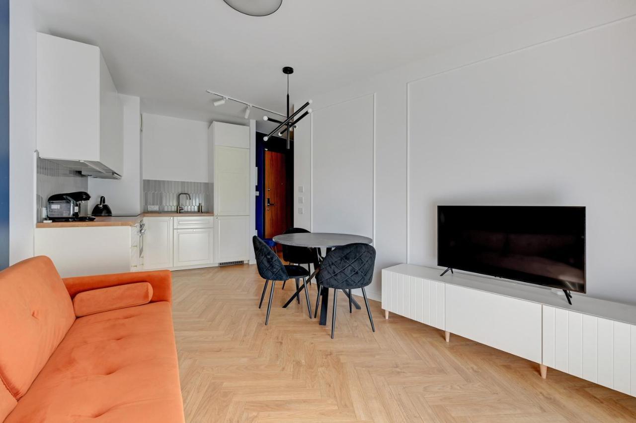 Quiet And Large To Work And Rest-4people Huoneisto
